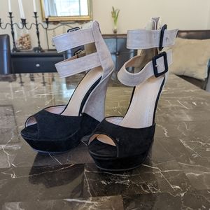 Double Ankle Strap Wedges, size 7 women's